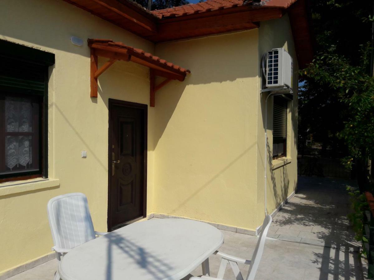 Villa Leo Glykadi Exterior photo